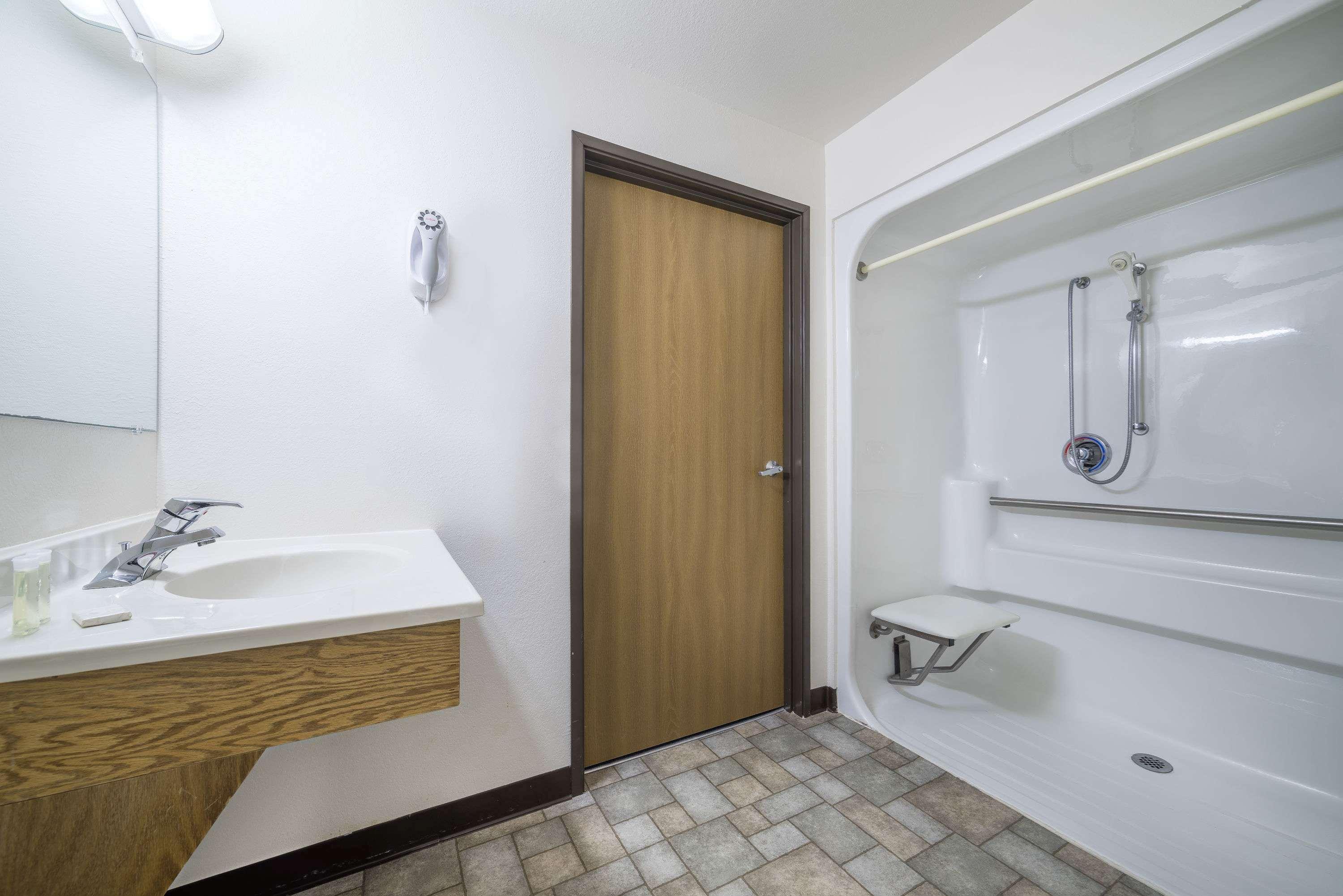 Hotel Super 8 By Wyndham Park Rapids Extérieur photo