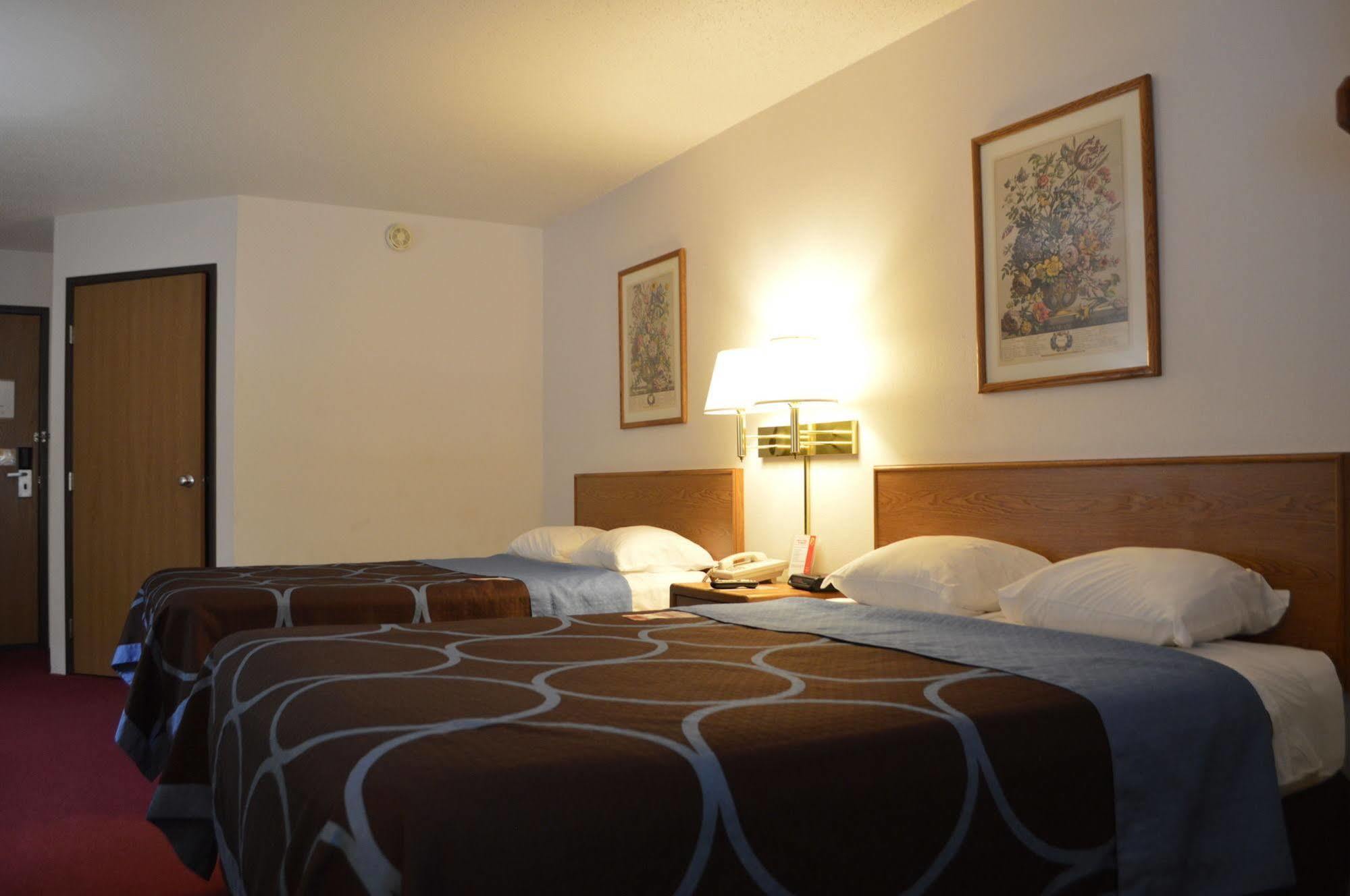Hotel Super 8 By Wyndham Park Rapids Extérieur photo