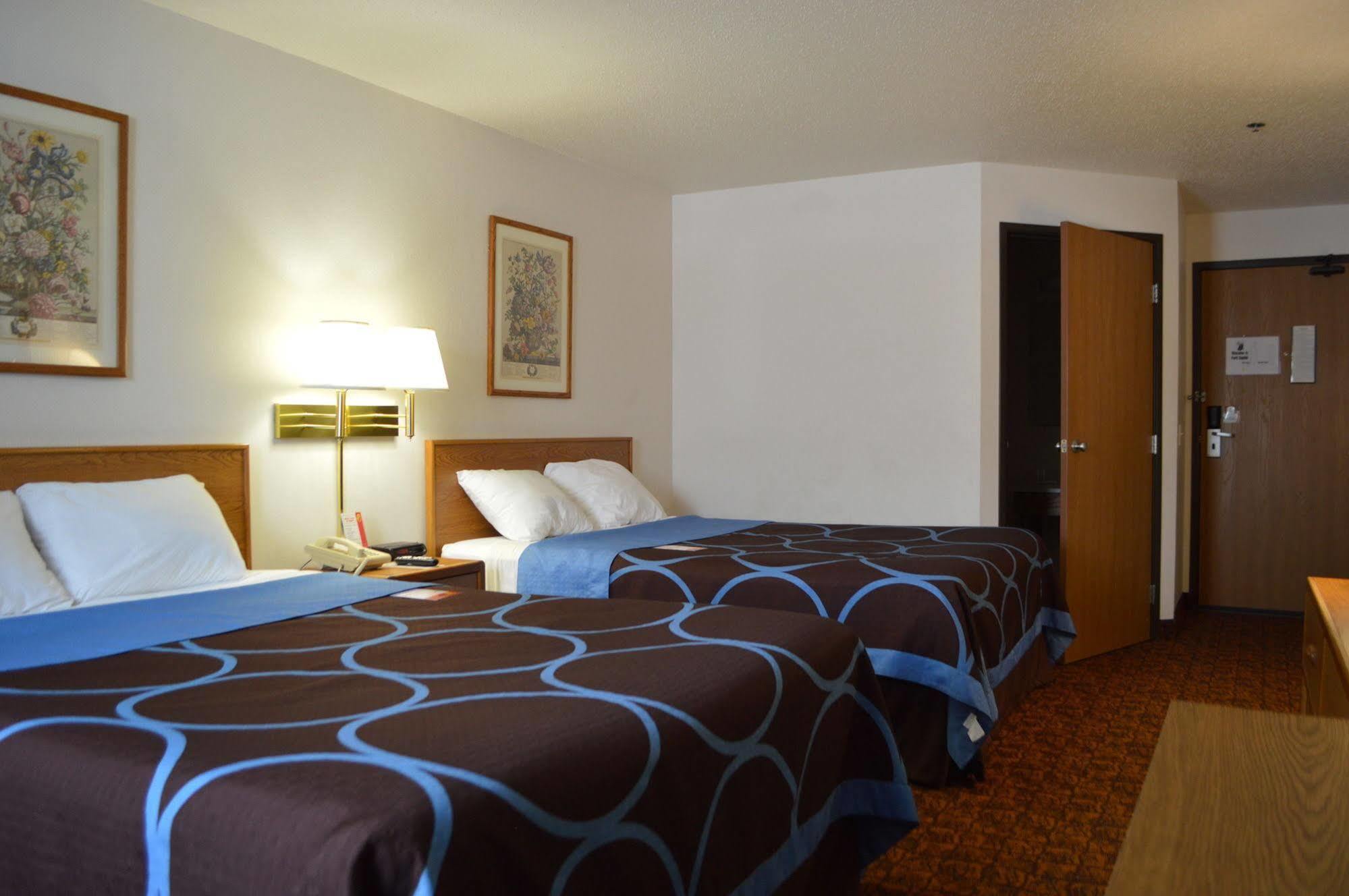 Hotel Super 8 By Wyndham Park Rapids Extérieur photo