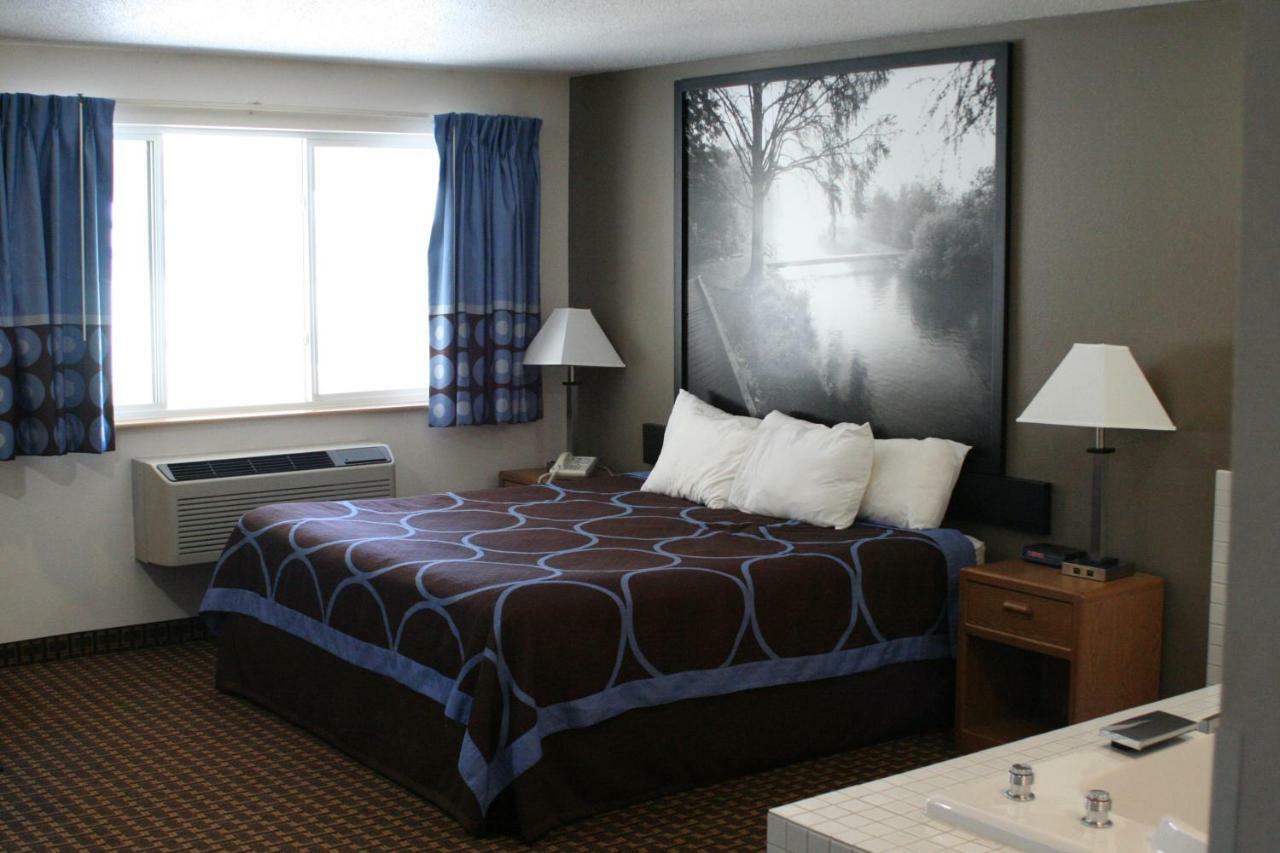 Hotel Super 8 By Wyndham Park Rapids Extérieur photo